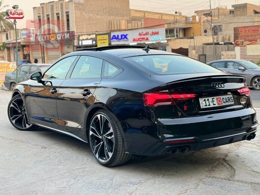 اودي S5